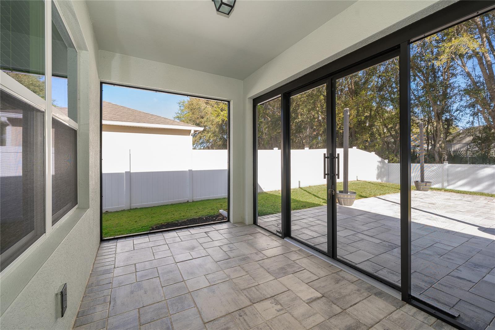 SUMMERVIEW/WOLF CRK RDG PH 2B- - Residential Lease