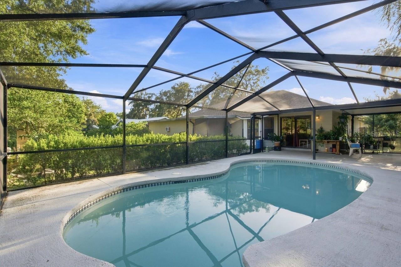 207 LIMONA ROAD