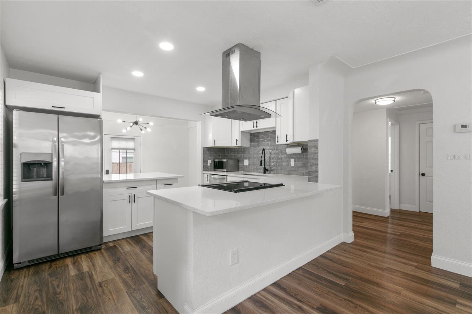 ROUSE MANOR - Residential Lease