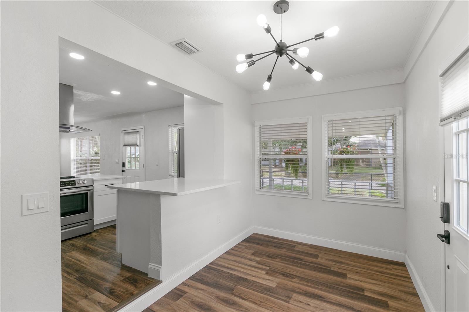 ROUSE MANOR - Residential Lease