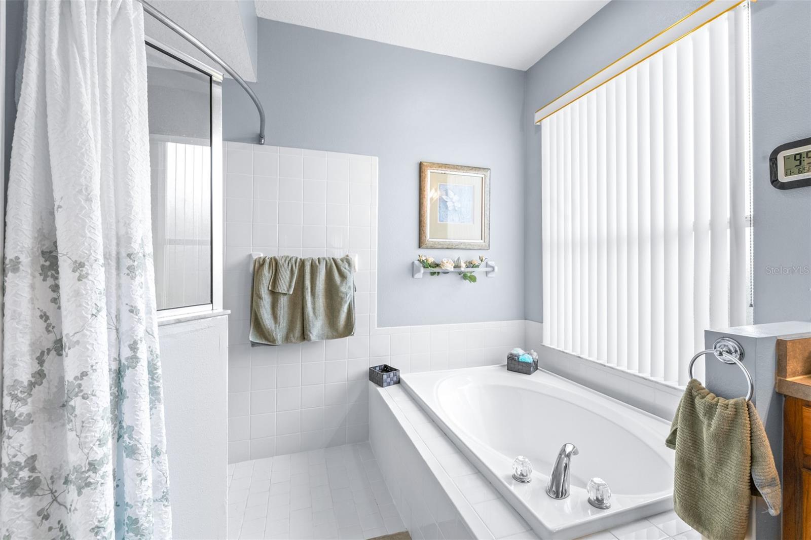 TWIN LAKES PARCELS D1 D3 & E - Residential