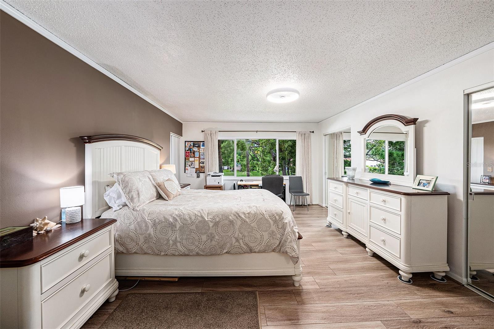 TIMBERWOODS CONDO - Residential