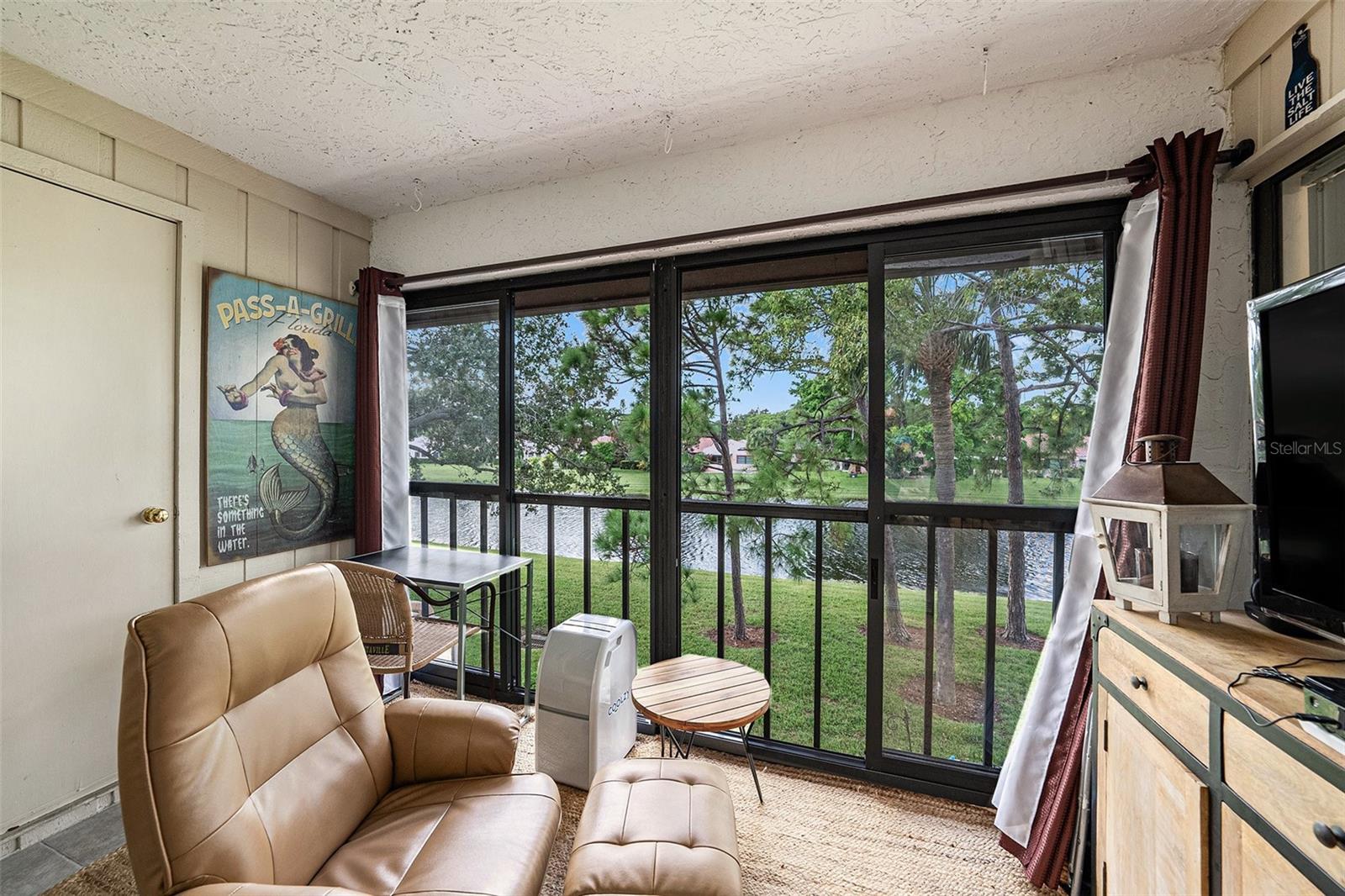 TIMBERWOODS CONDO - Residential