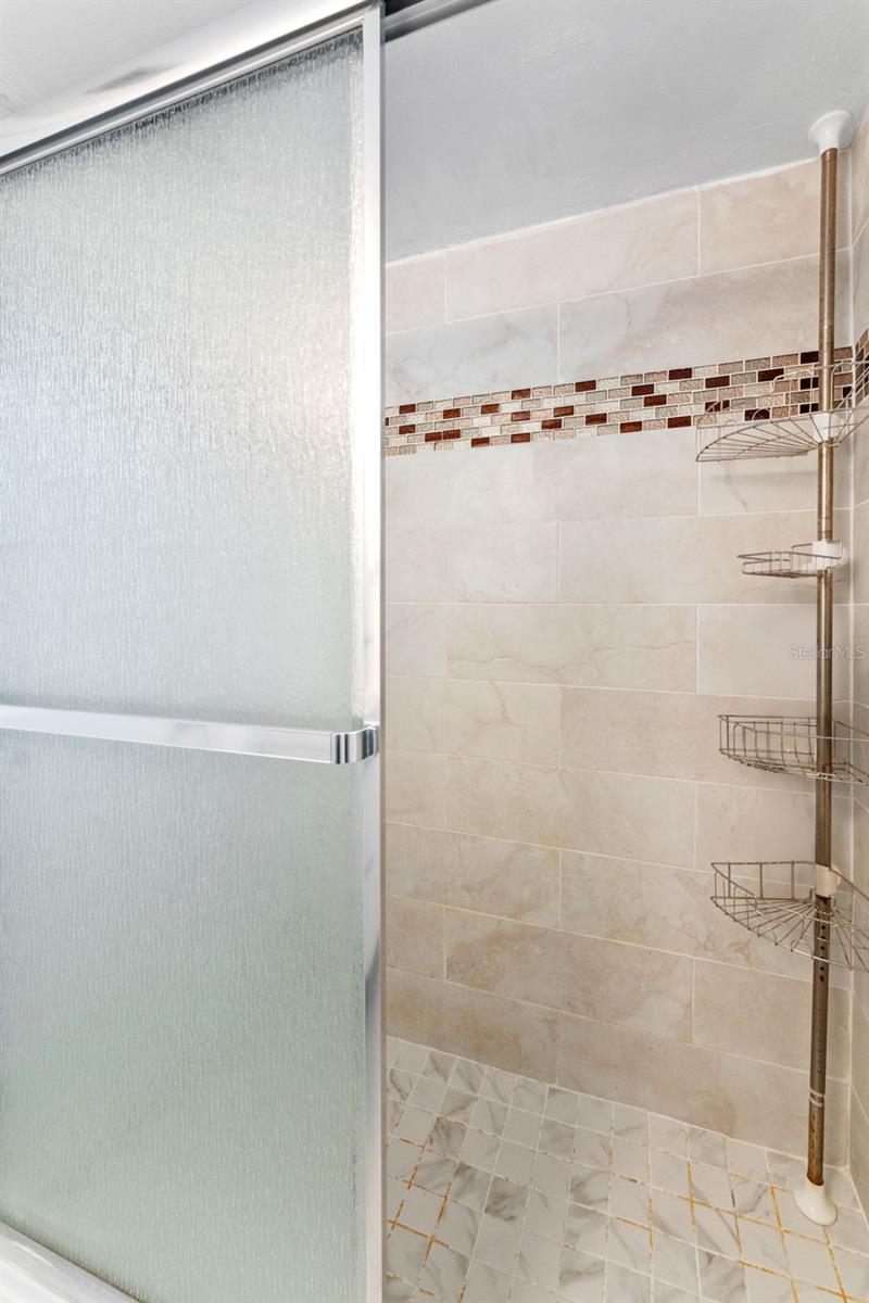 WOOTENS LAKESIDE ESTATES - Residential