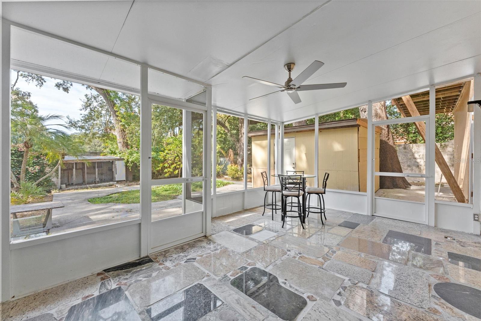 WOOTENS LAKESIDE ESTATES - Residential