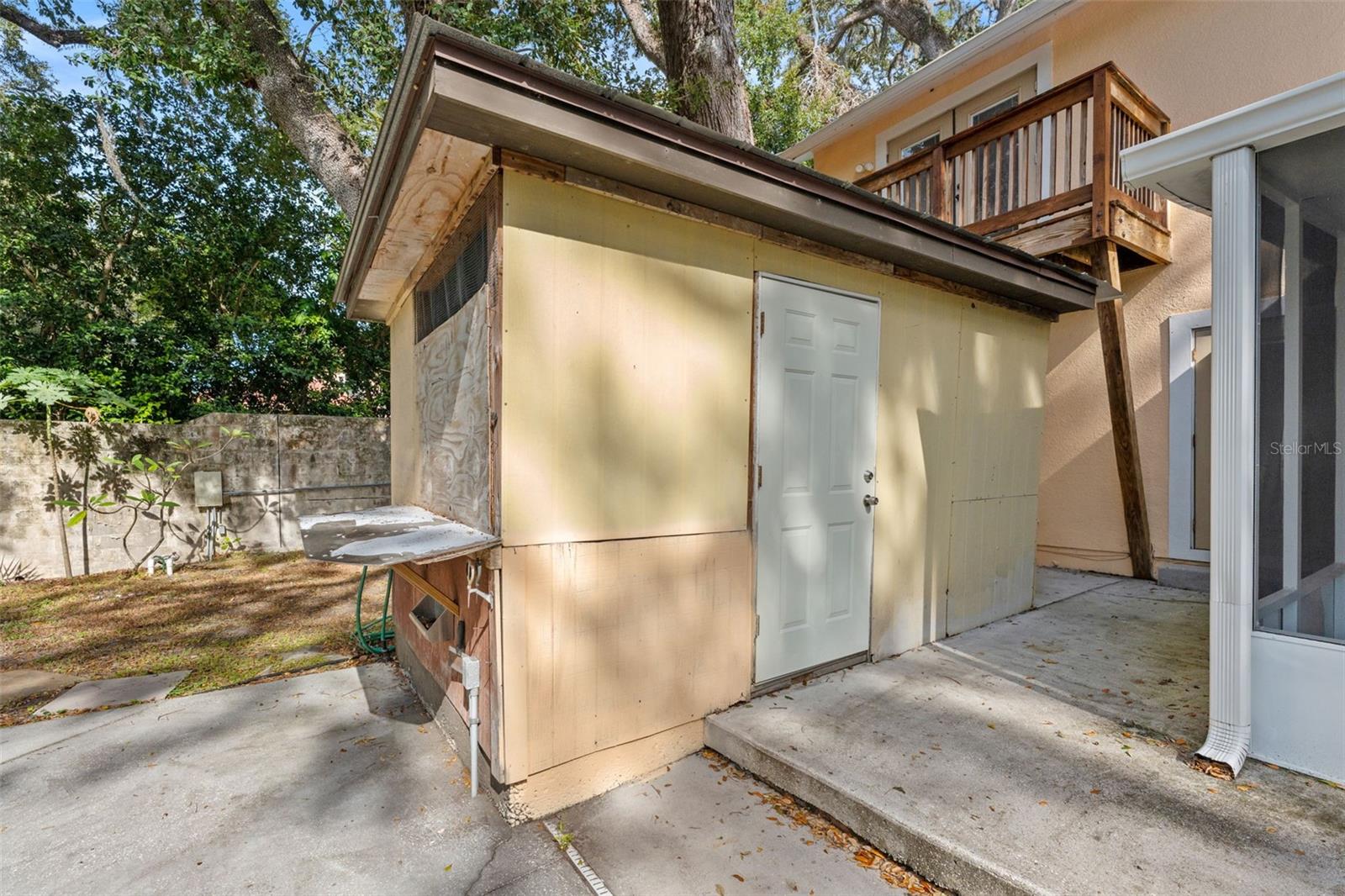 WOOTENS LAKESIDE ESTATES - Residential