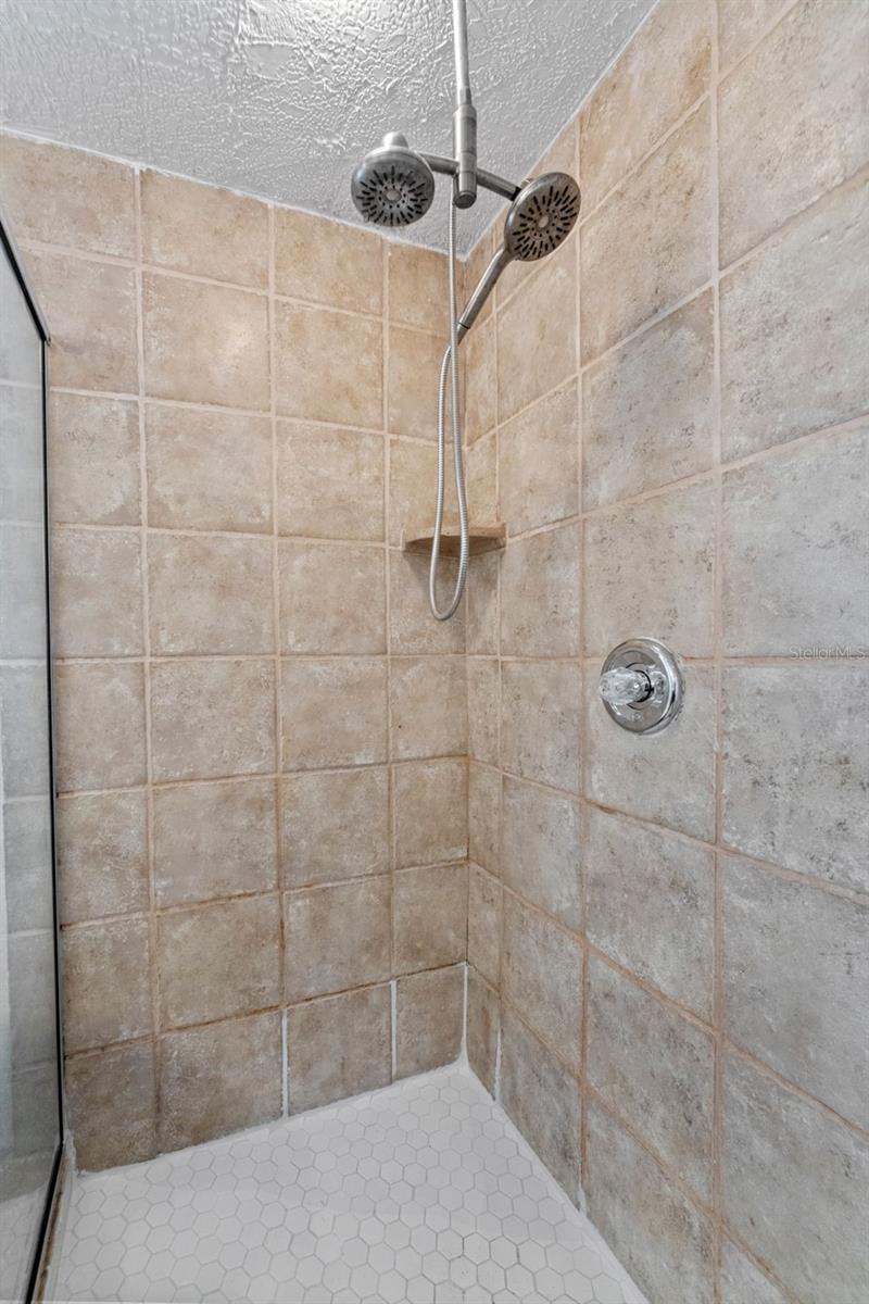 WOOTENS LAKESIDE ESTATES - Residential