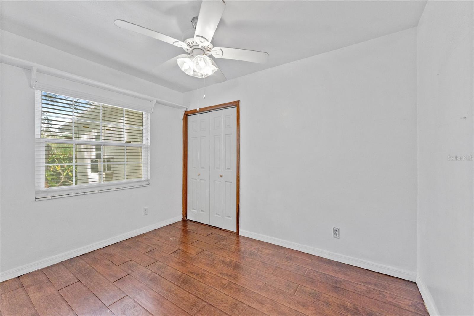 WOOTENS LAKESIDE ESTATES - Residential