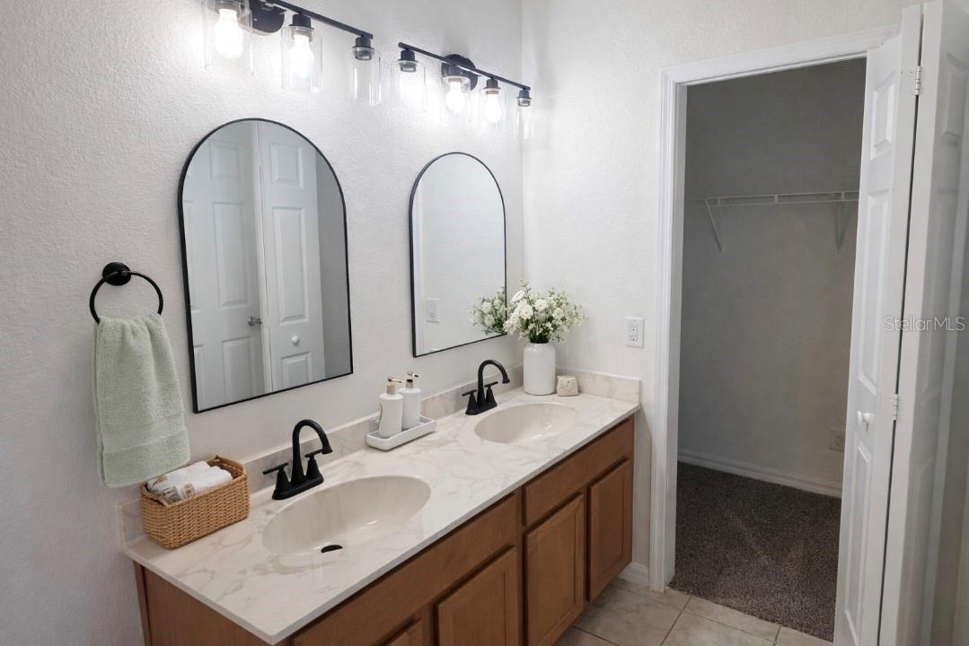 WIND MDWS - Residential