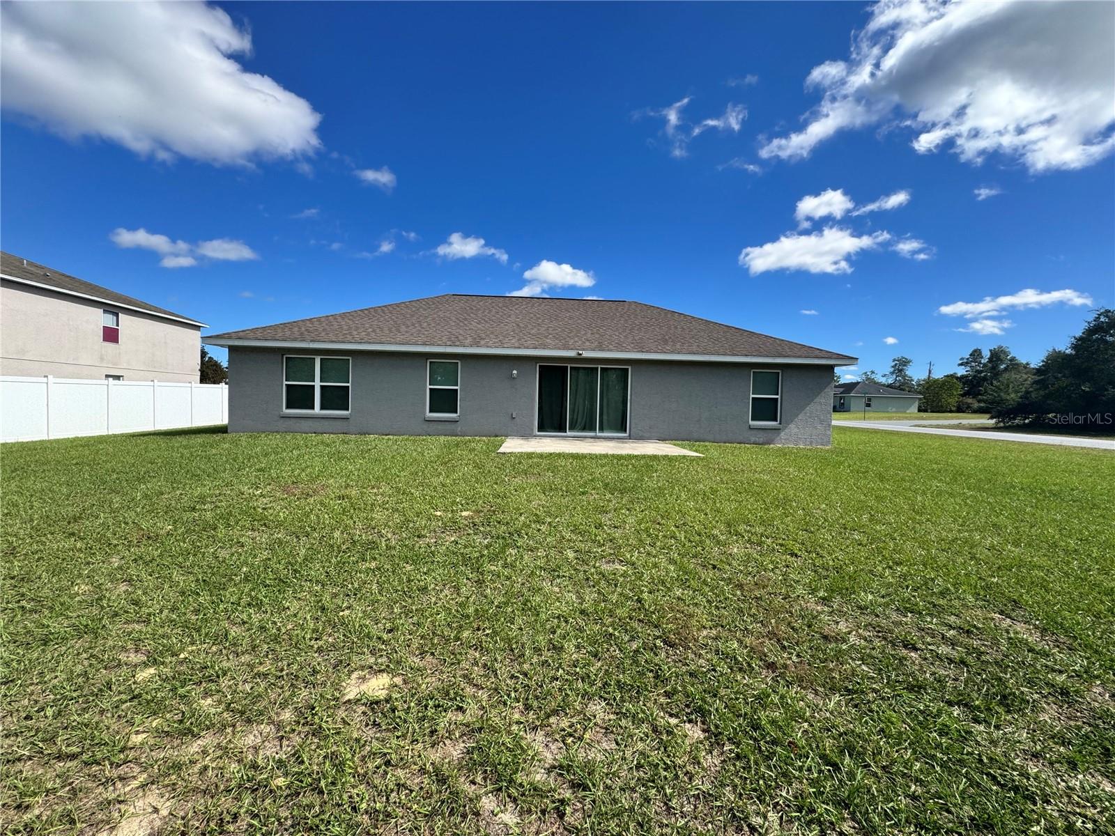 MARION OAKS UN 01 - Residential Lease