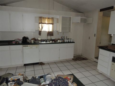 Tiny photo for 11351 SE 32nd Place, Morriston, FL 32668 (MLS # OM725083)