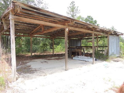 Tiny photo for 11351 SE 32nd Place, Morriston, FL 32668 (MLS # OM725083)