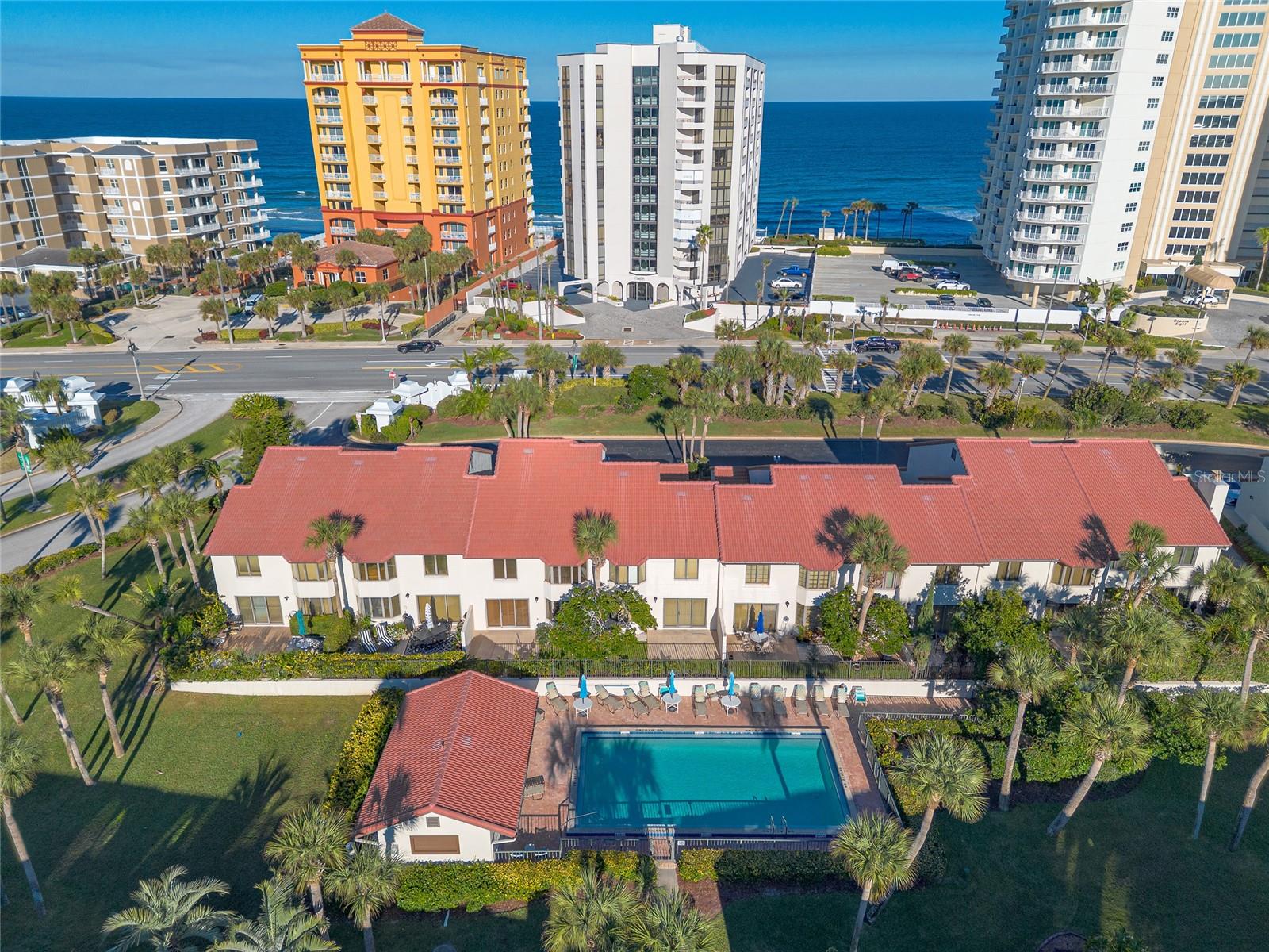 TWNHMS AT OCEANS - Residential