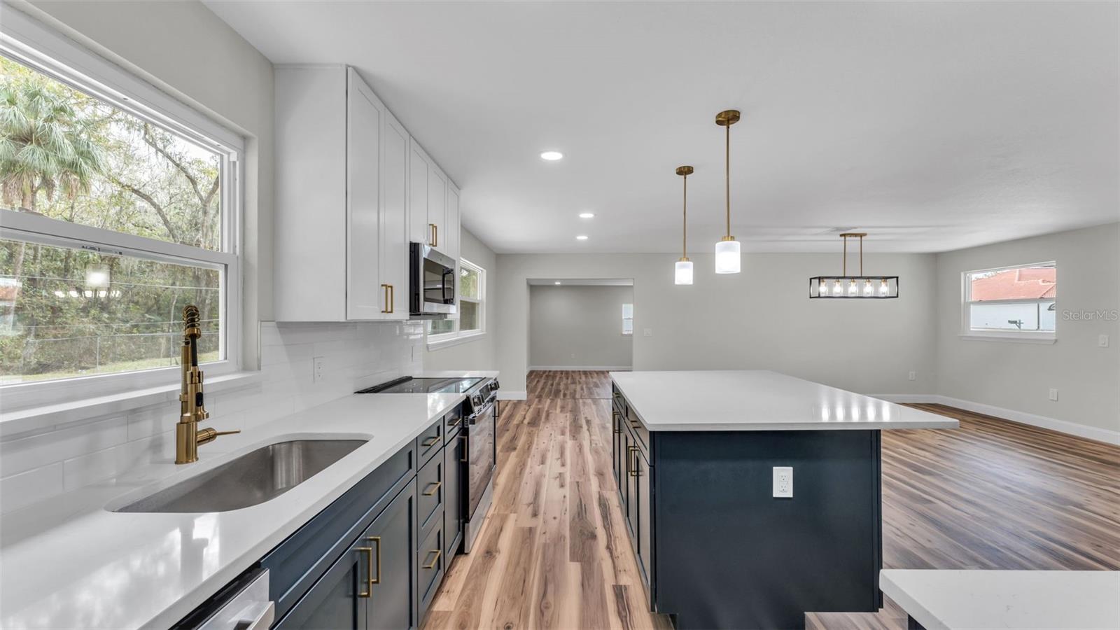 FAULKNER PROP - Residential