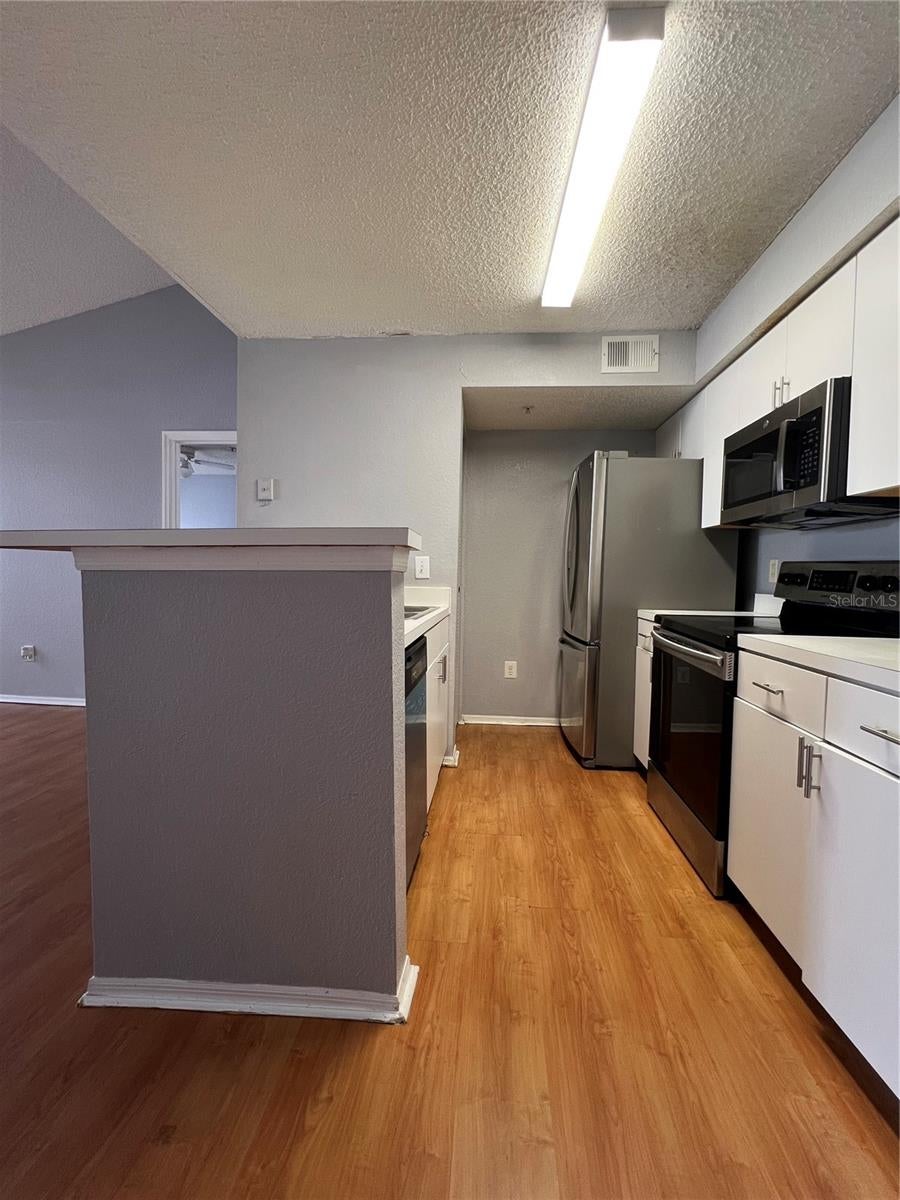2202 KEY WEST COURT 633