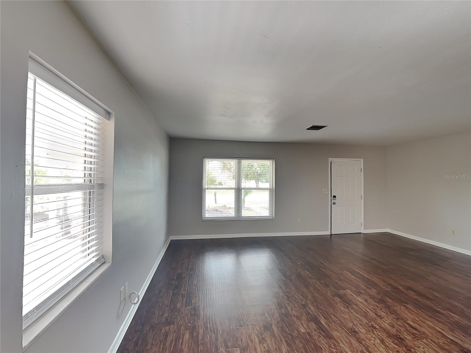 DELTONA LAKES UNIT 30 - Residential Lease