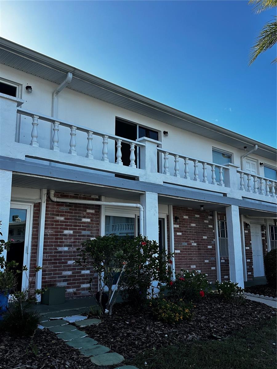 IMPERIAL EMBASSY CONDO - Residential