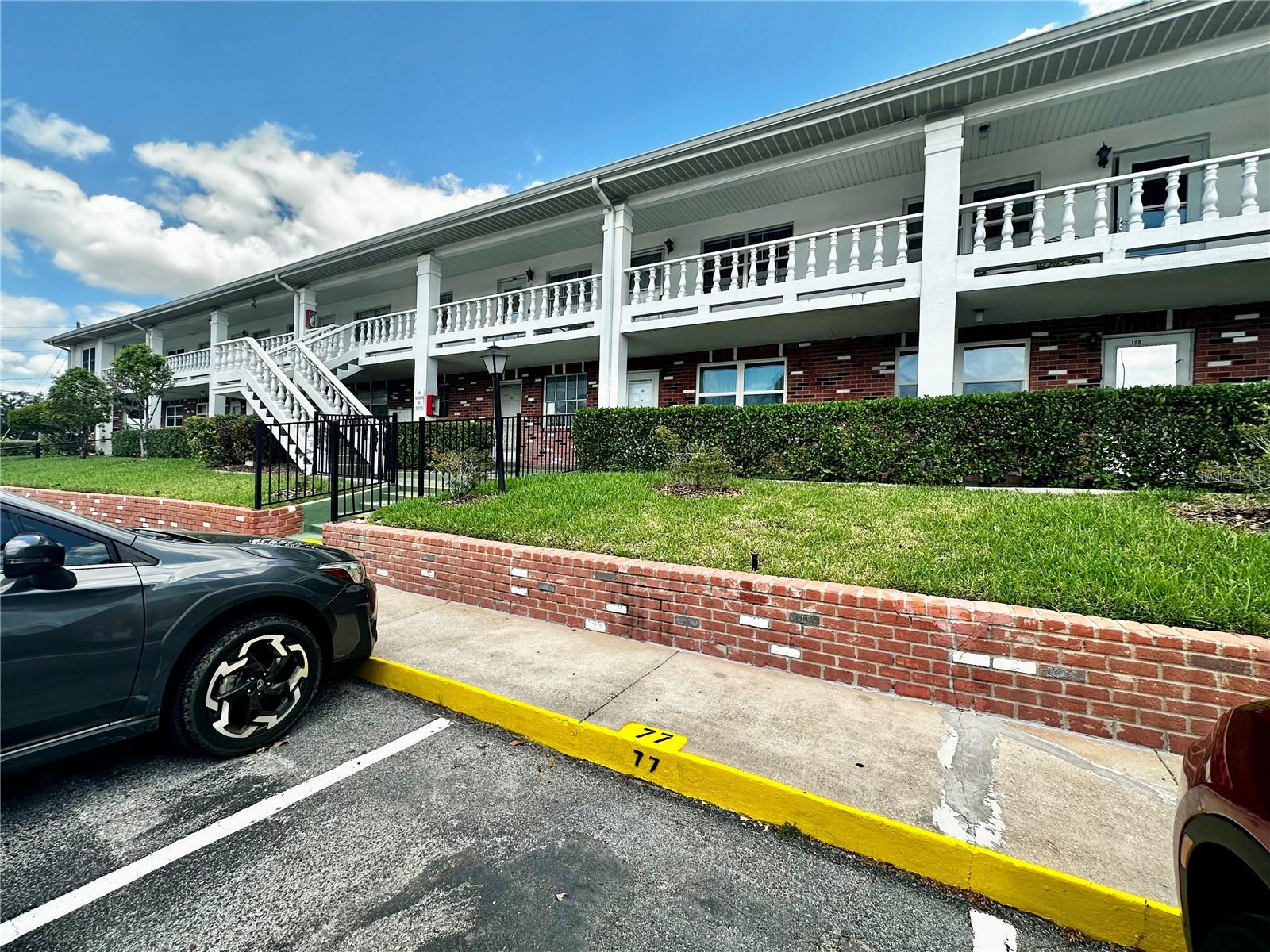 IMPERIAL EMBASSY CONDO - Residential