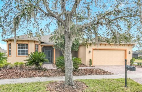 A home in POINCIANA