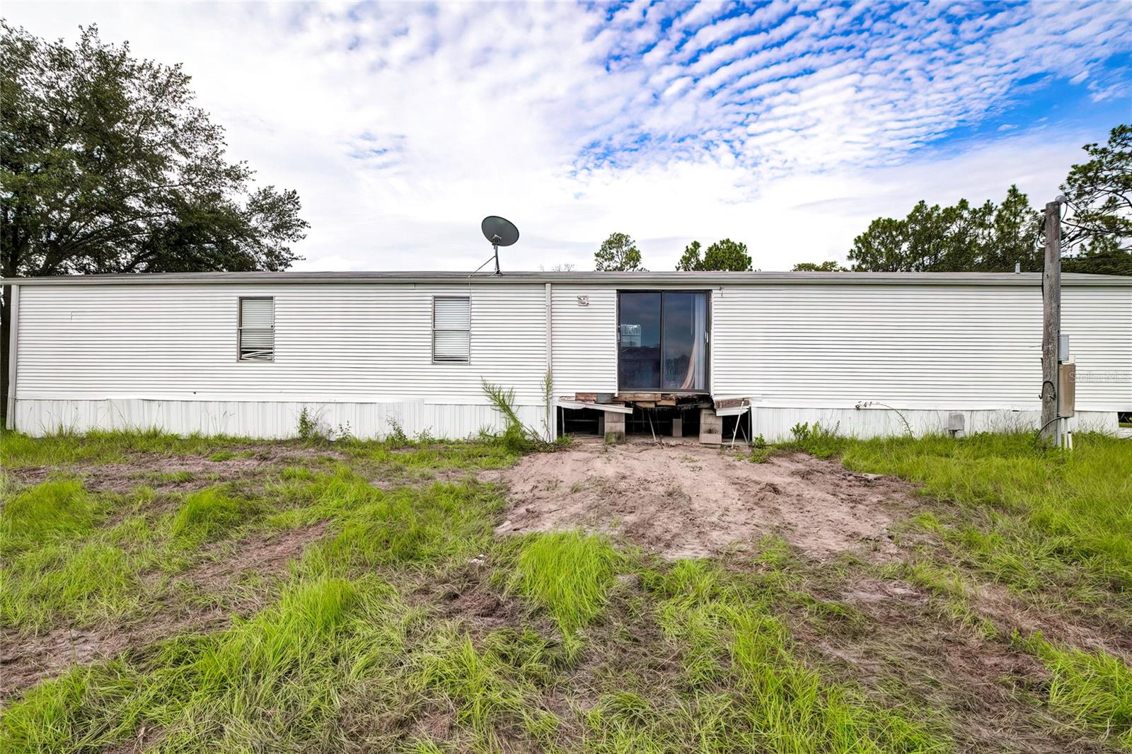 5421 S FARM POINT