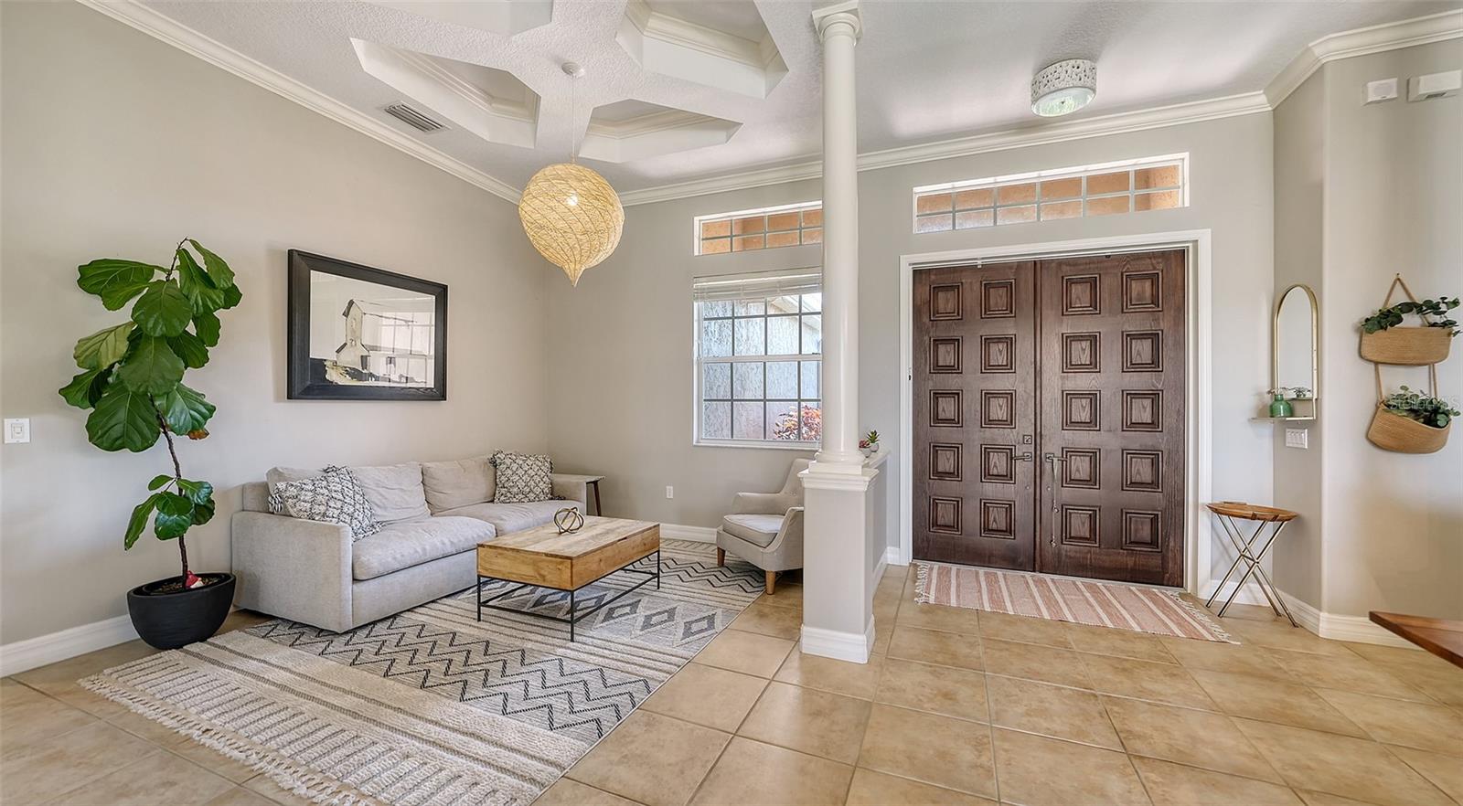 SECLUDED OAKS - Residential