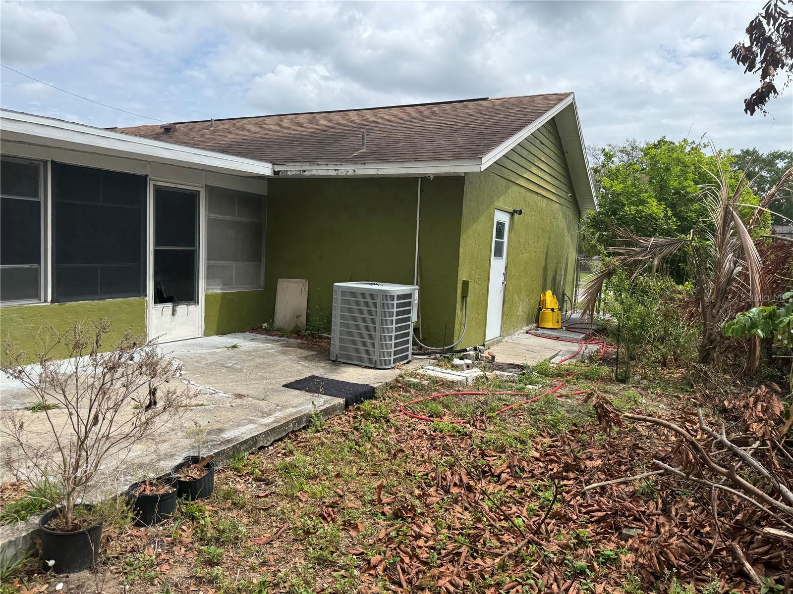 UNRECORDED PLAT OF SLAUSON AND GIBONS - Residential