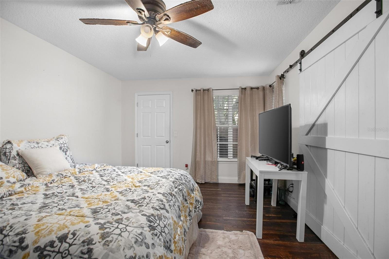 BARCLAY PLACE A CONDO - Residential