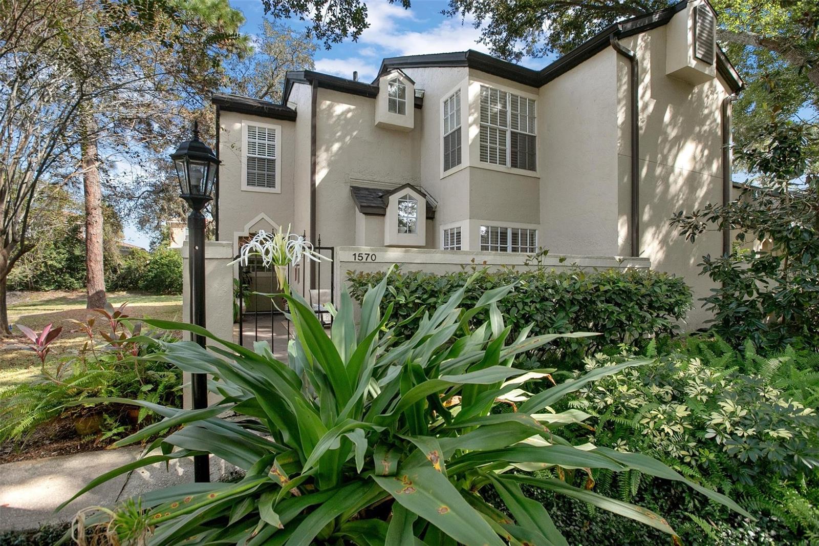 BARCLAY PLACE A CONDO - Residential