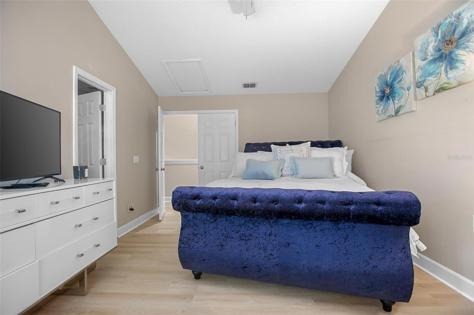 BARCLAY PLACE A CONDO - Residential