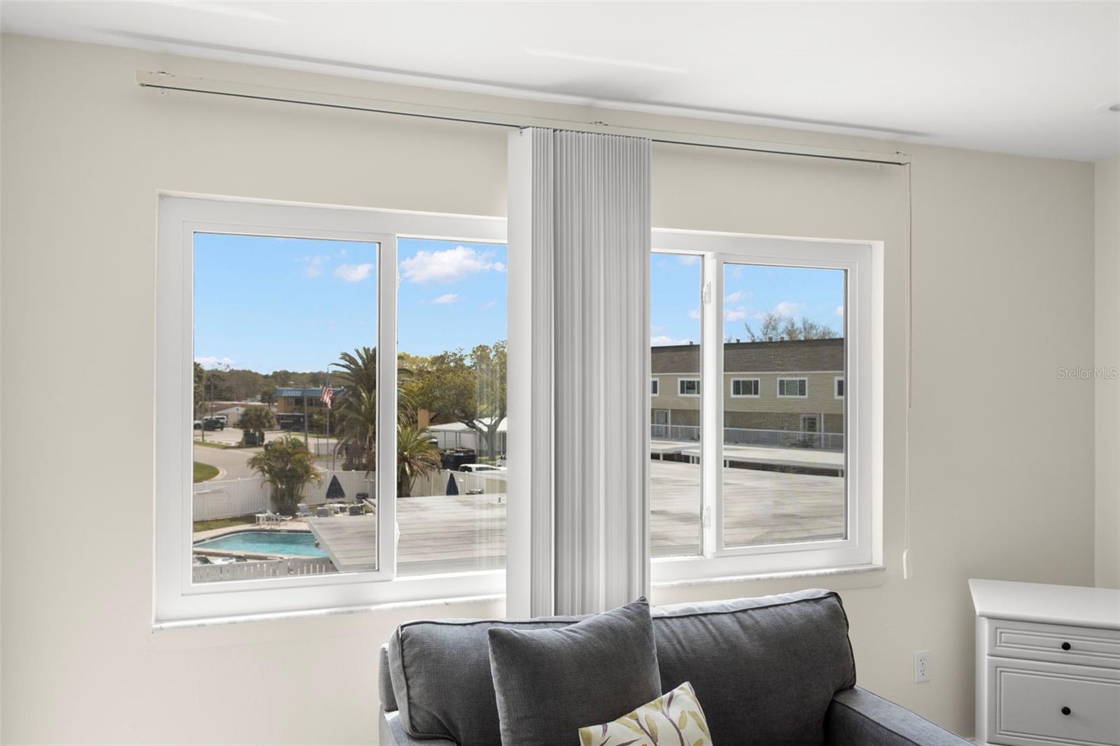 SOUTH PAULA POINT CONDO - Residential