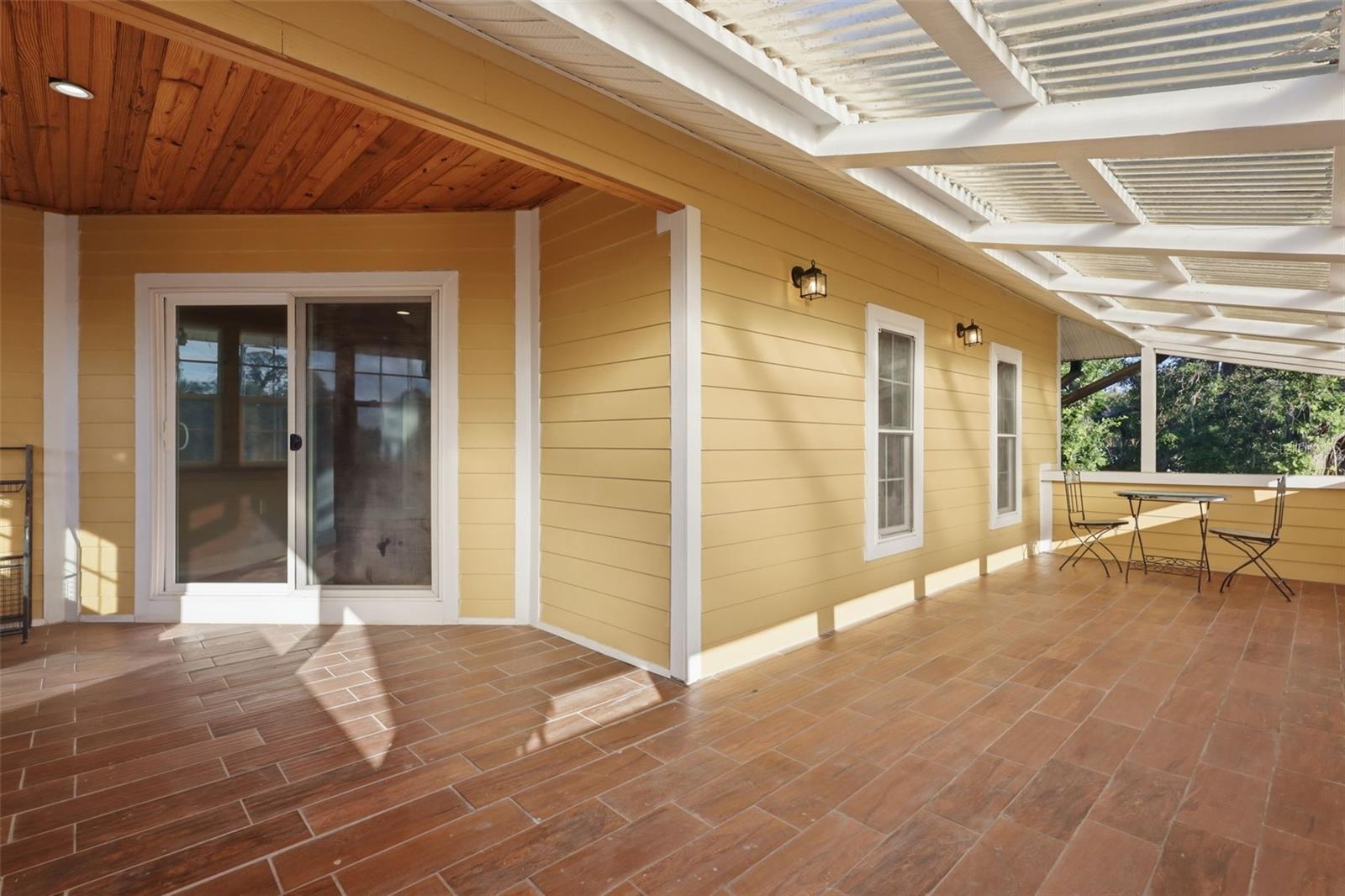 ALLANDALE - Residential