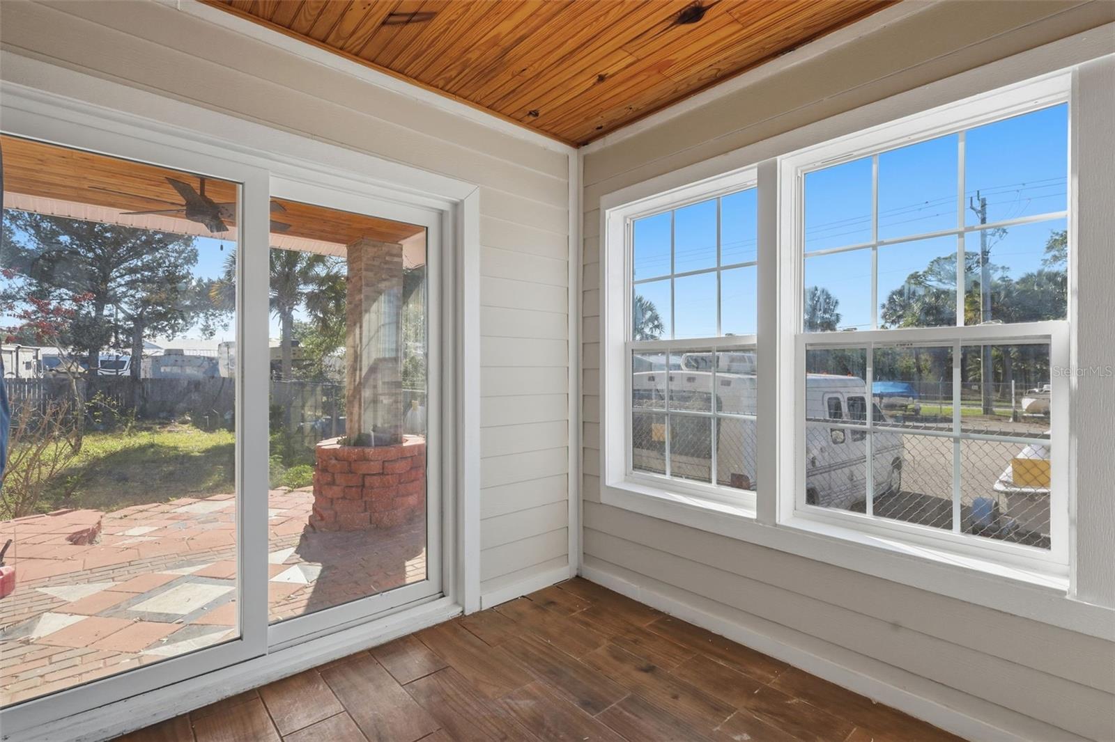 ALLANDALE - Residential