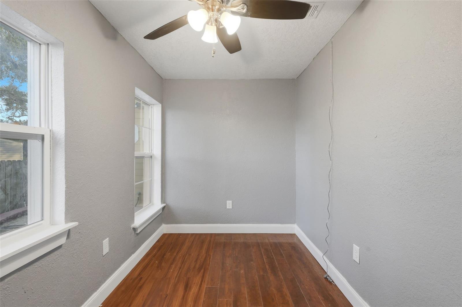 ALLANDALE - Residential