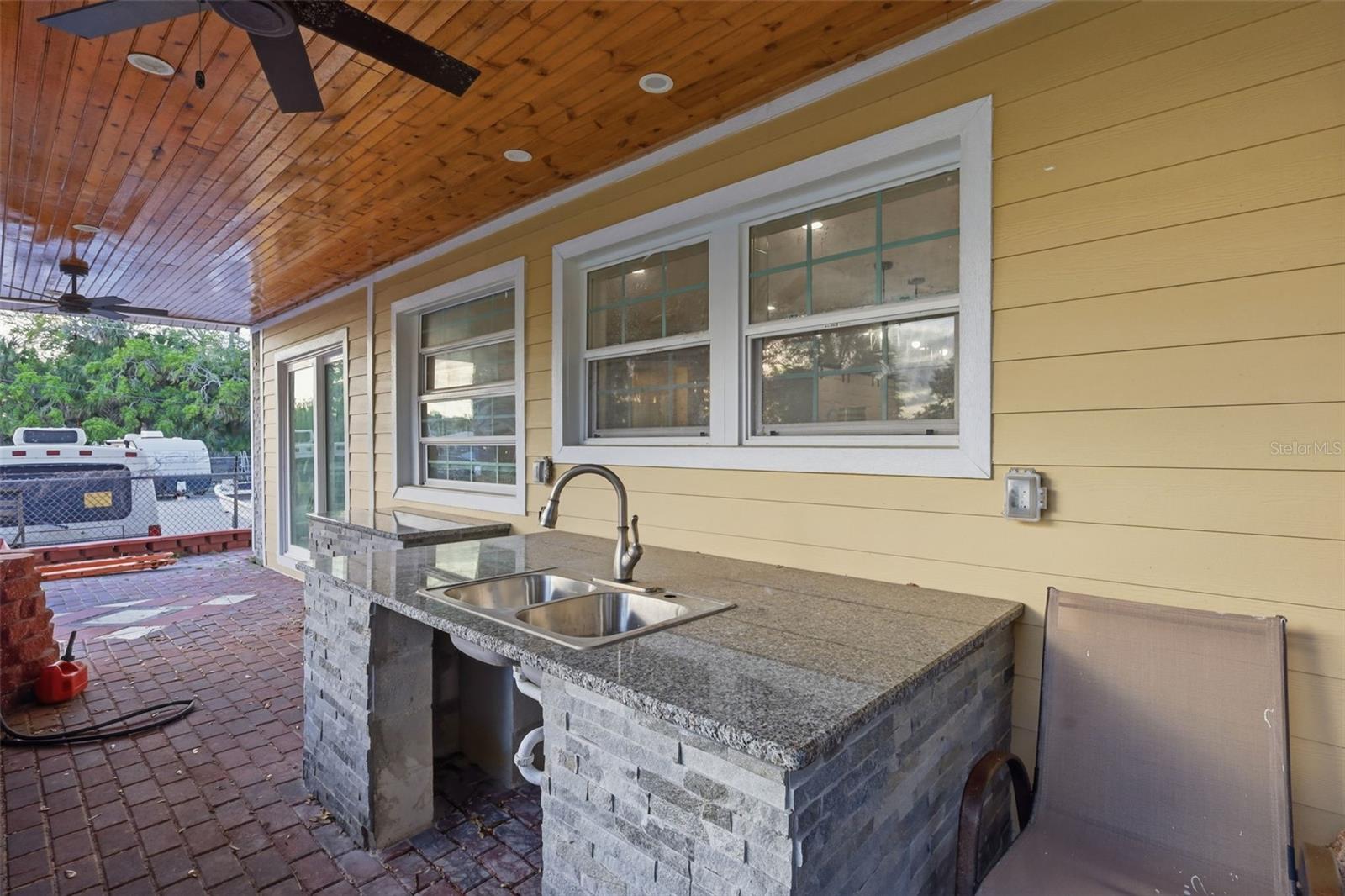 ALLANDALE - Residential