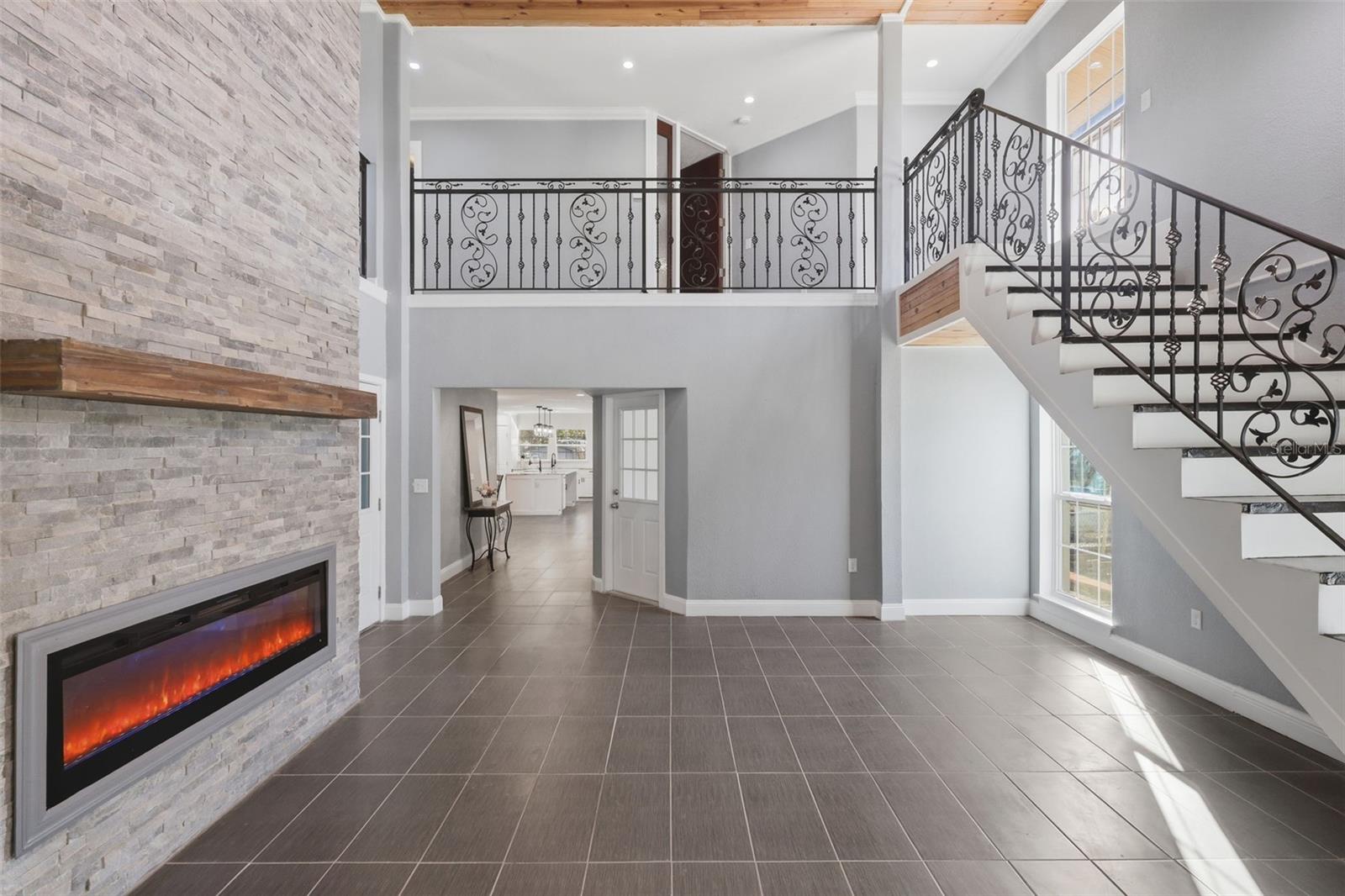 ALLANDALE - Residential