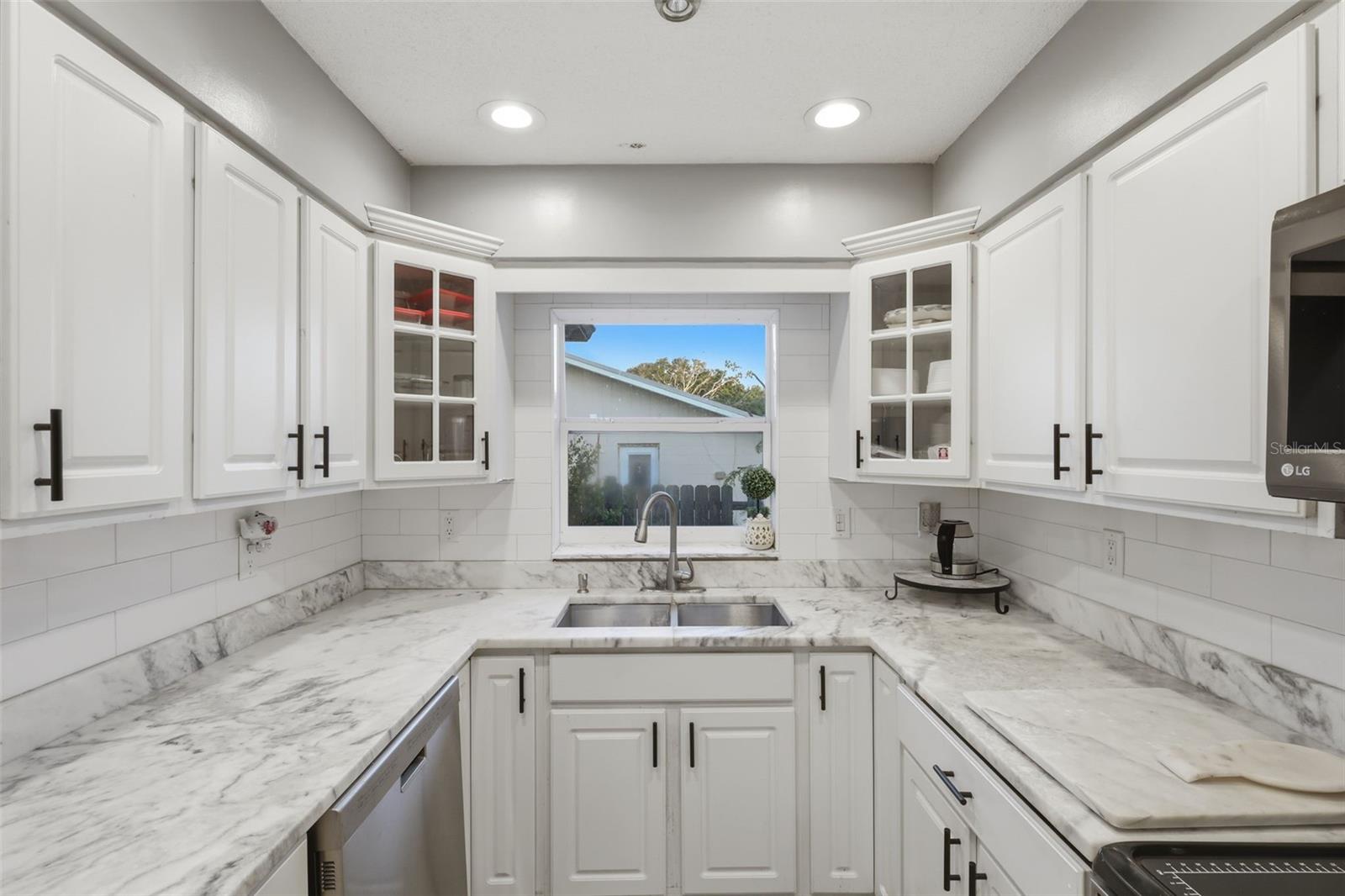 ALLANDALE - Residential