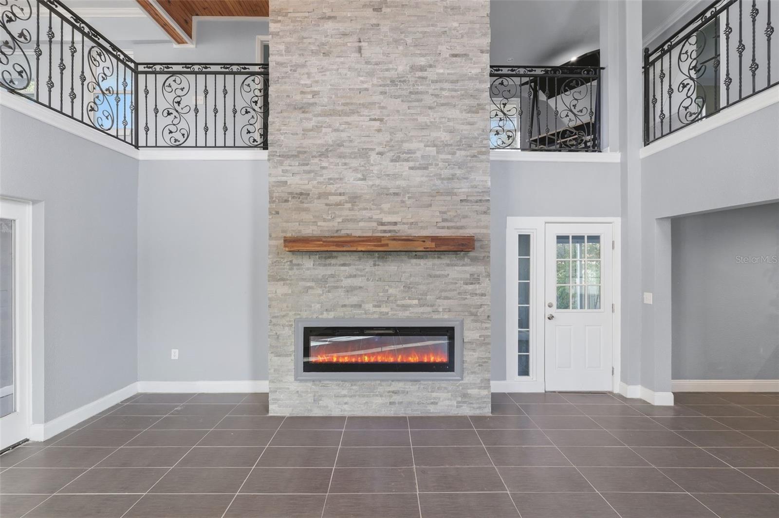 ALLANDALE - Residential