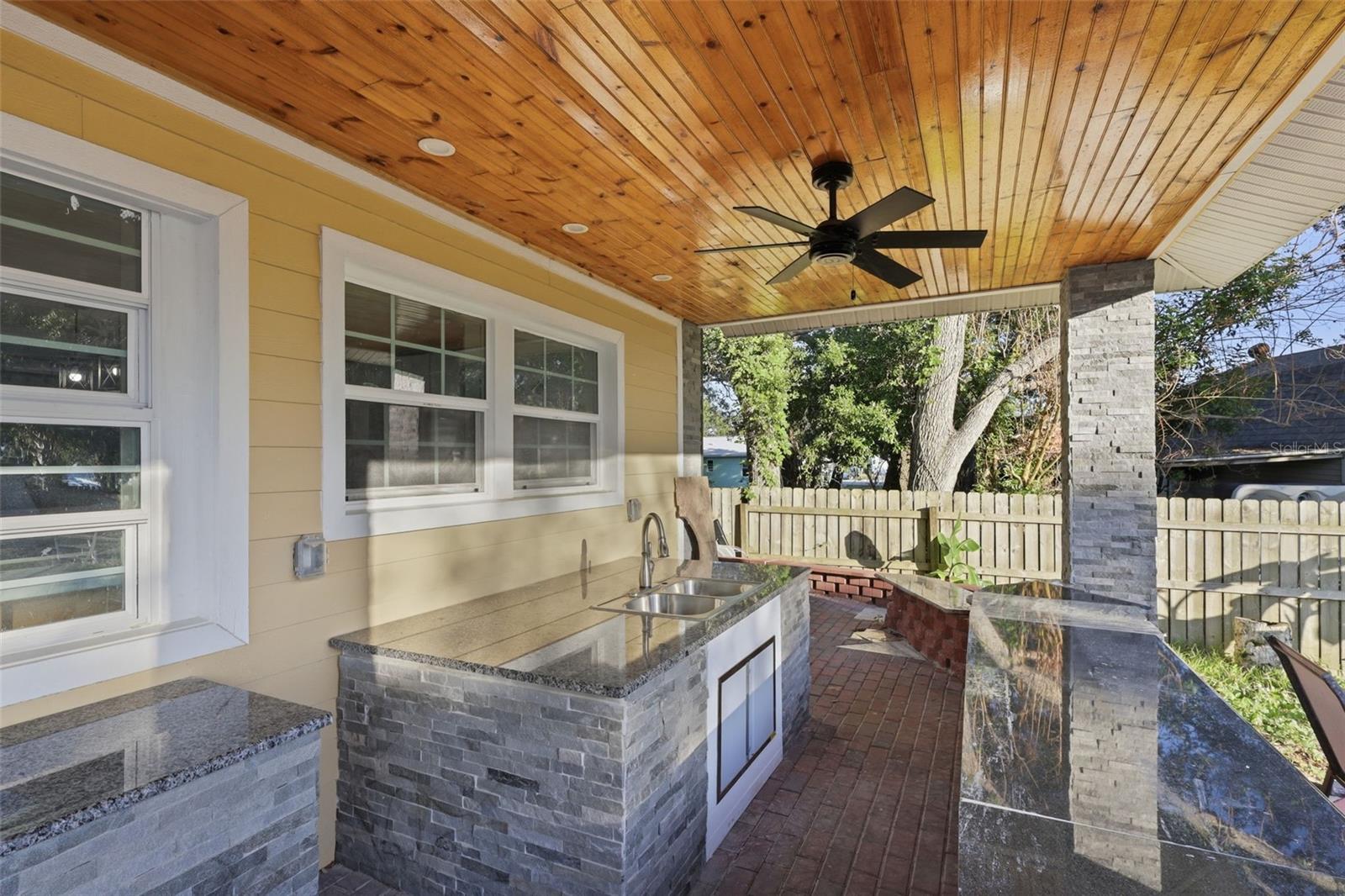 ALLANDALE - Residential