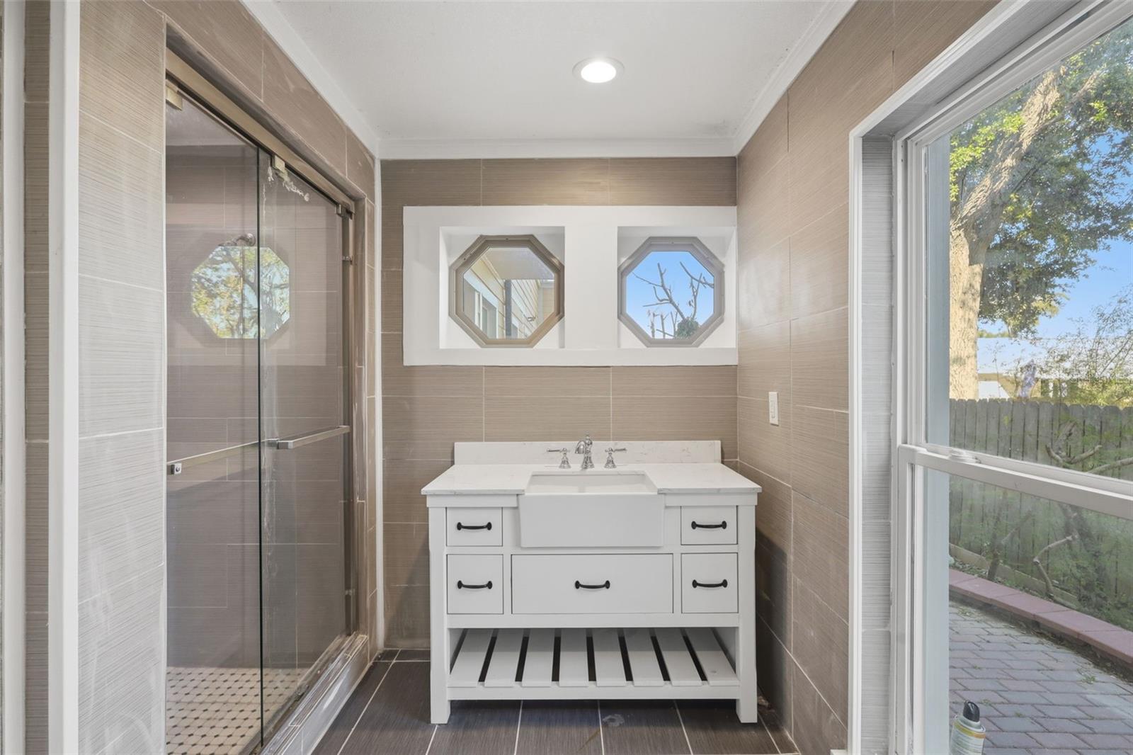 ALLANDALE - Residential