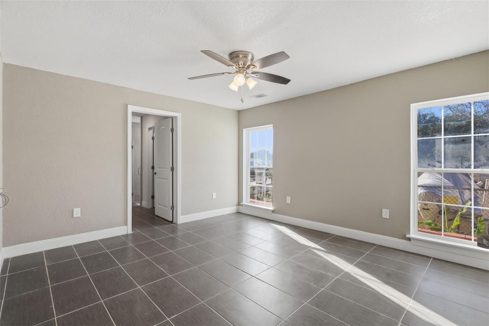 ALLANDALE - Residential
