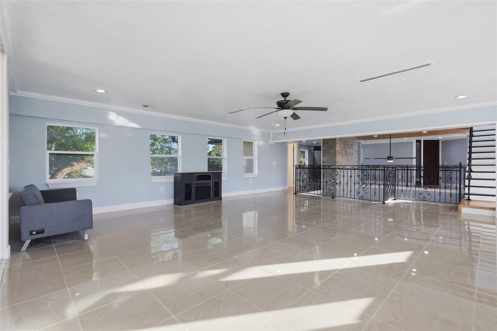 ALLANDALE - Residential