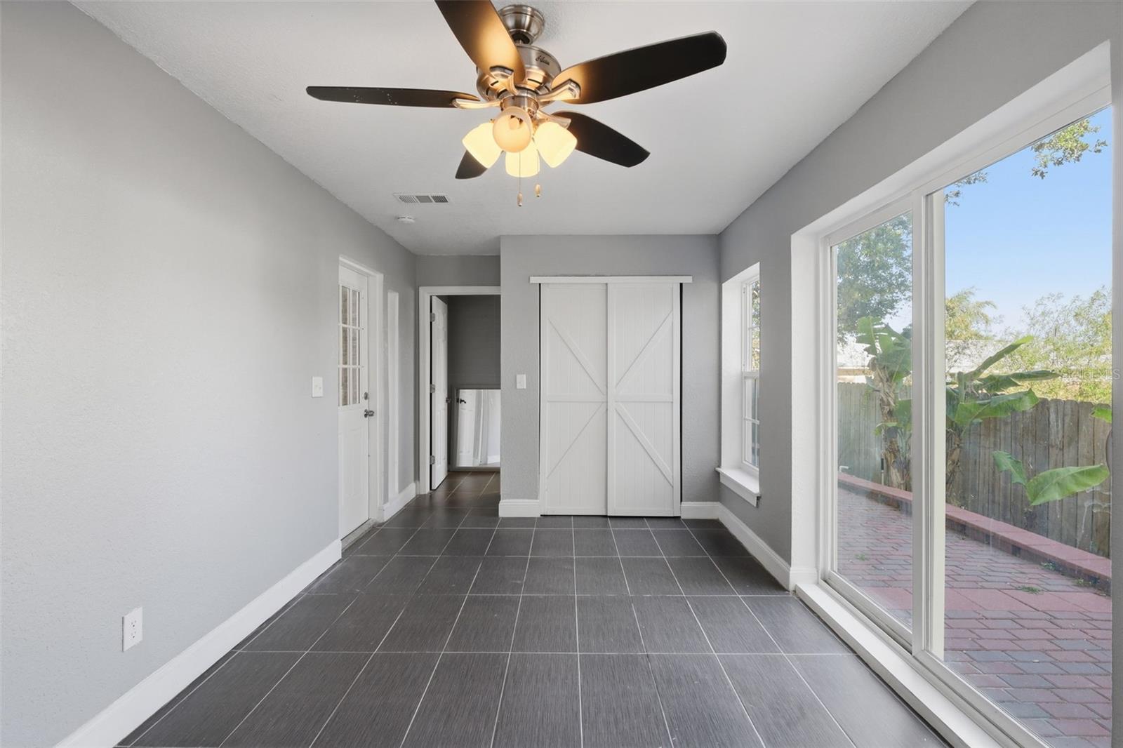 ALLANDALE - Residential