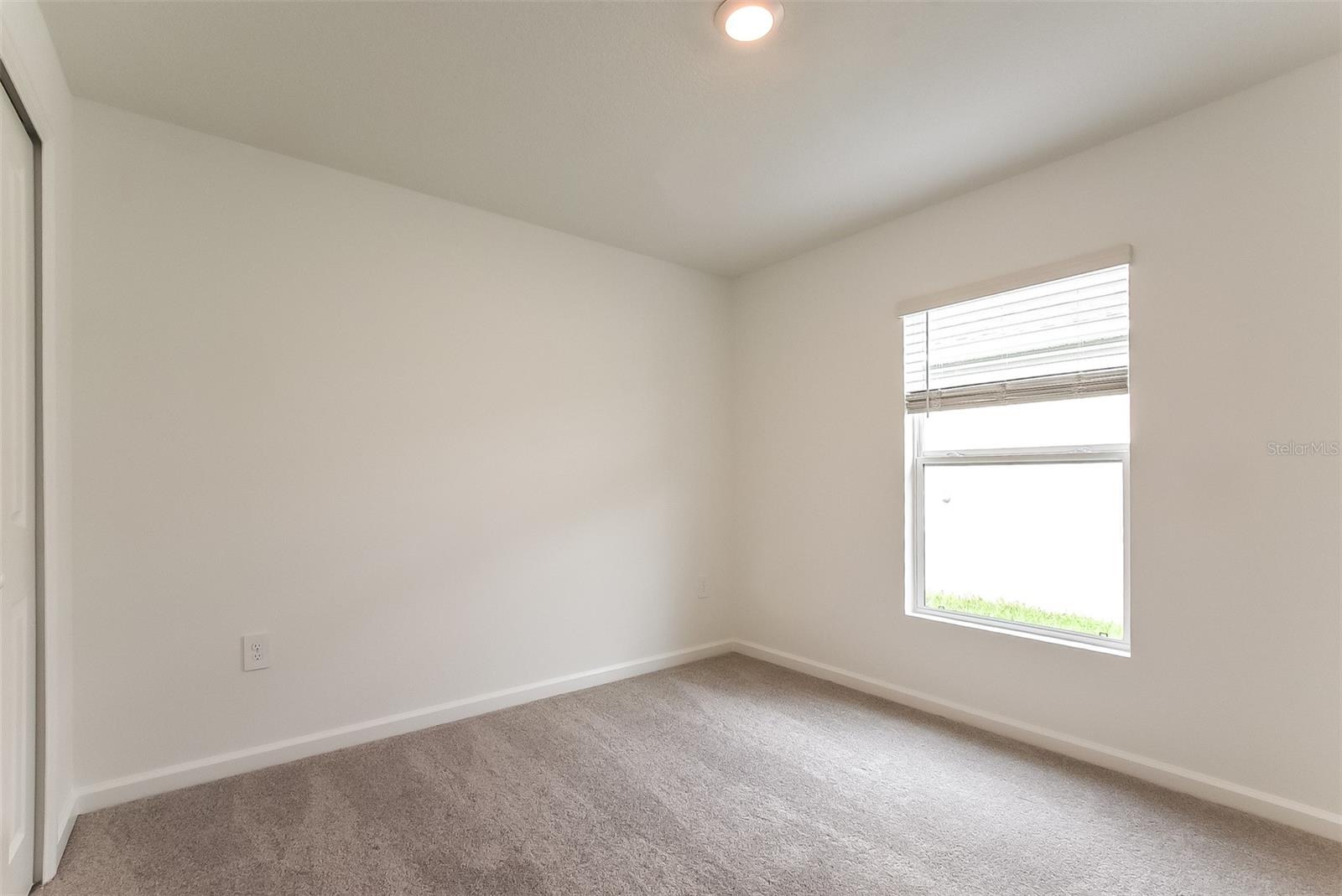 OAK HAMMOCK RESERVE - Residential Lease