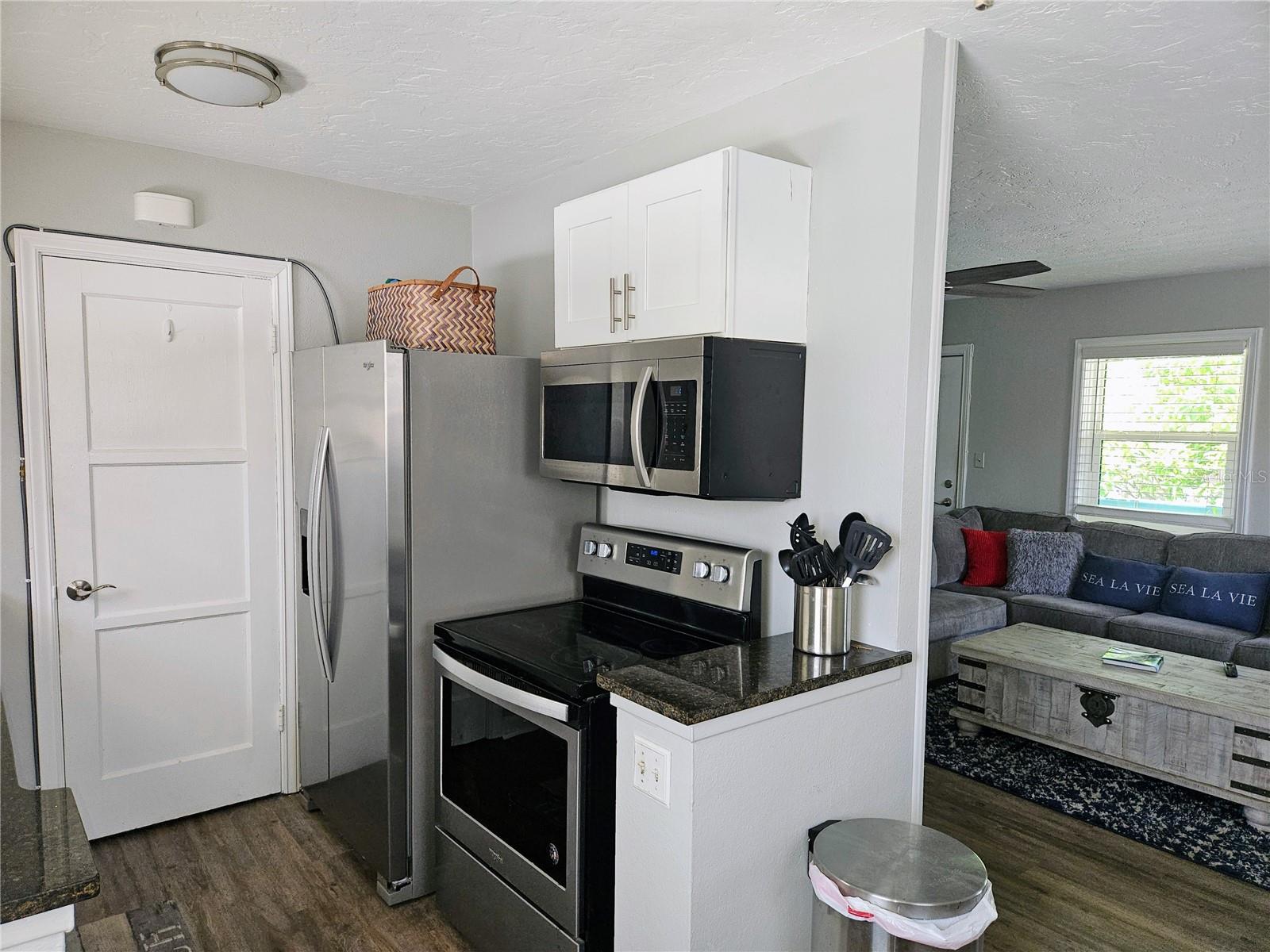 ST PETERSBURG BEACH REP - Residential Lease