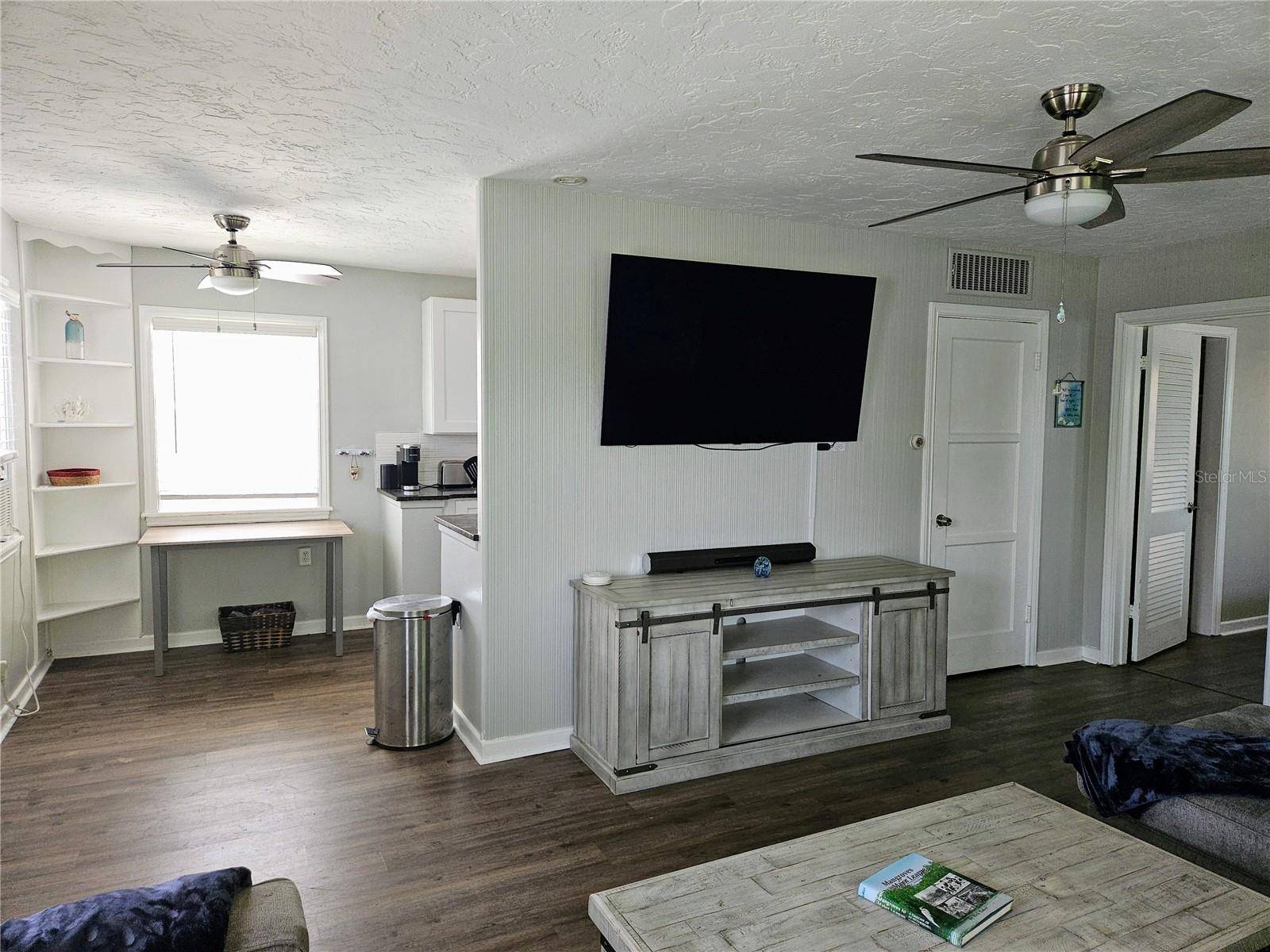 ST PETERSBURG BEACH REP - Residential Lease
