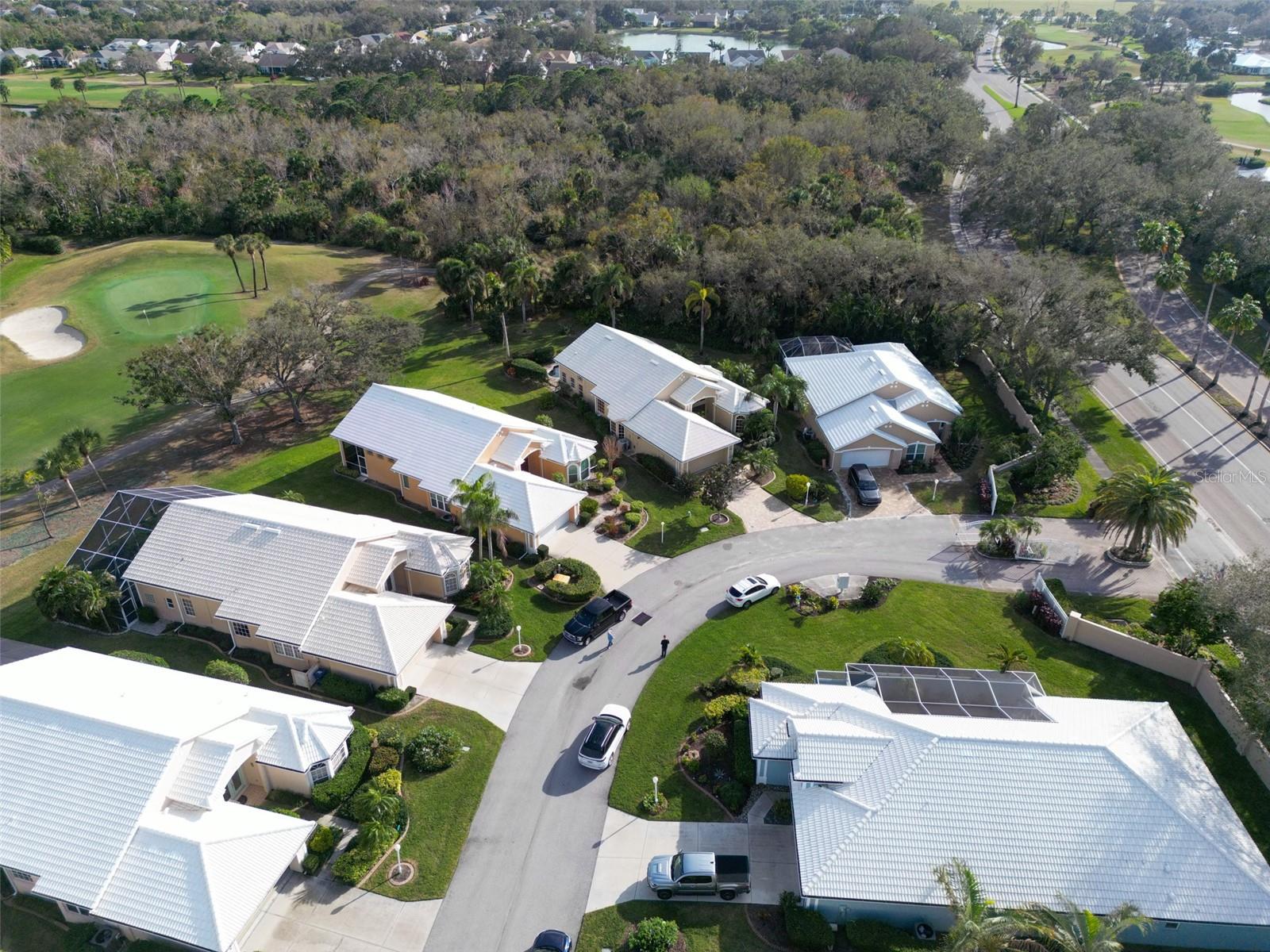 BERMUDA CLUB EAST AT PLANTATION - Residential