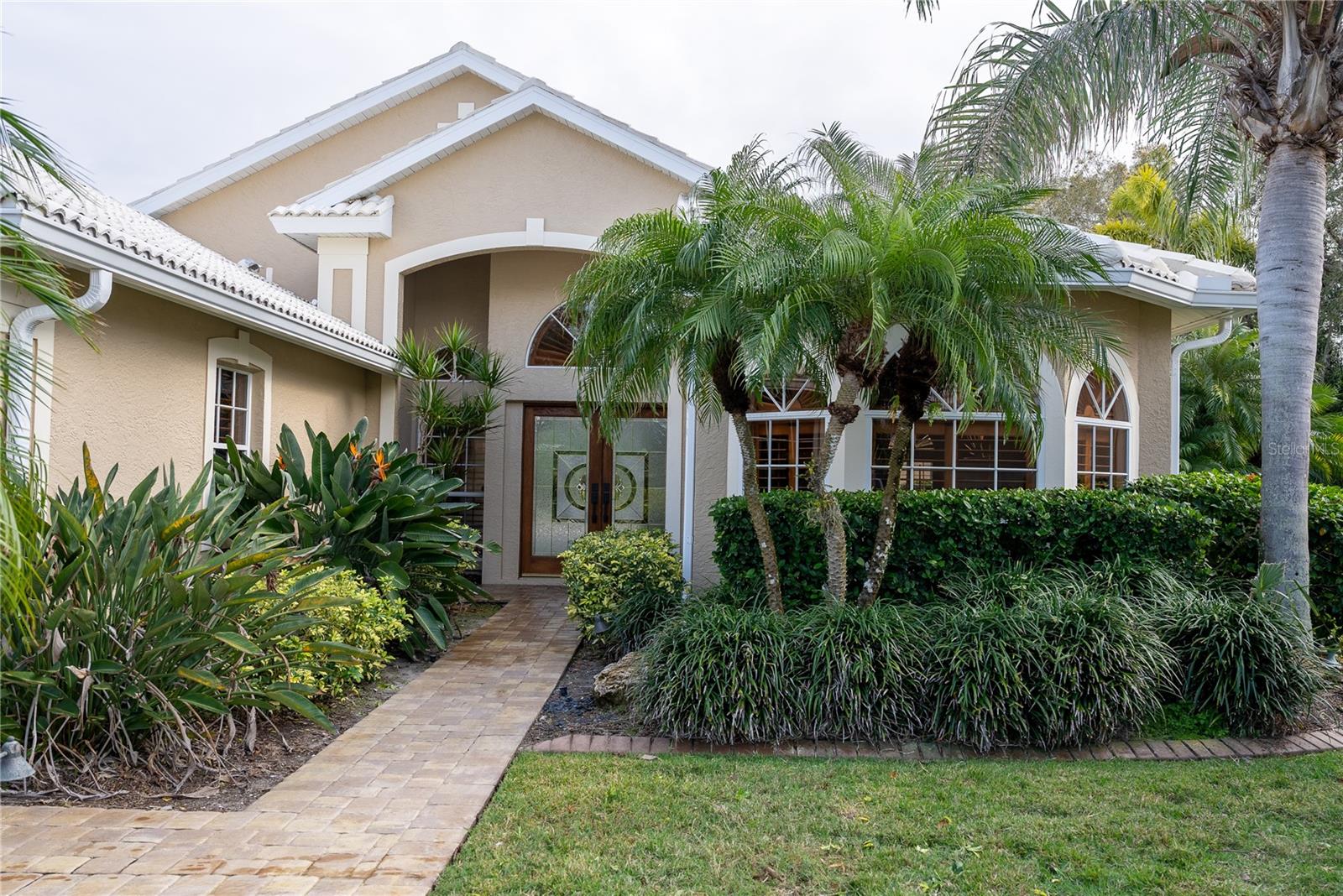 326 SAINT GEORGE COURT 14