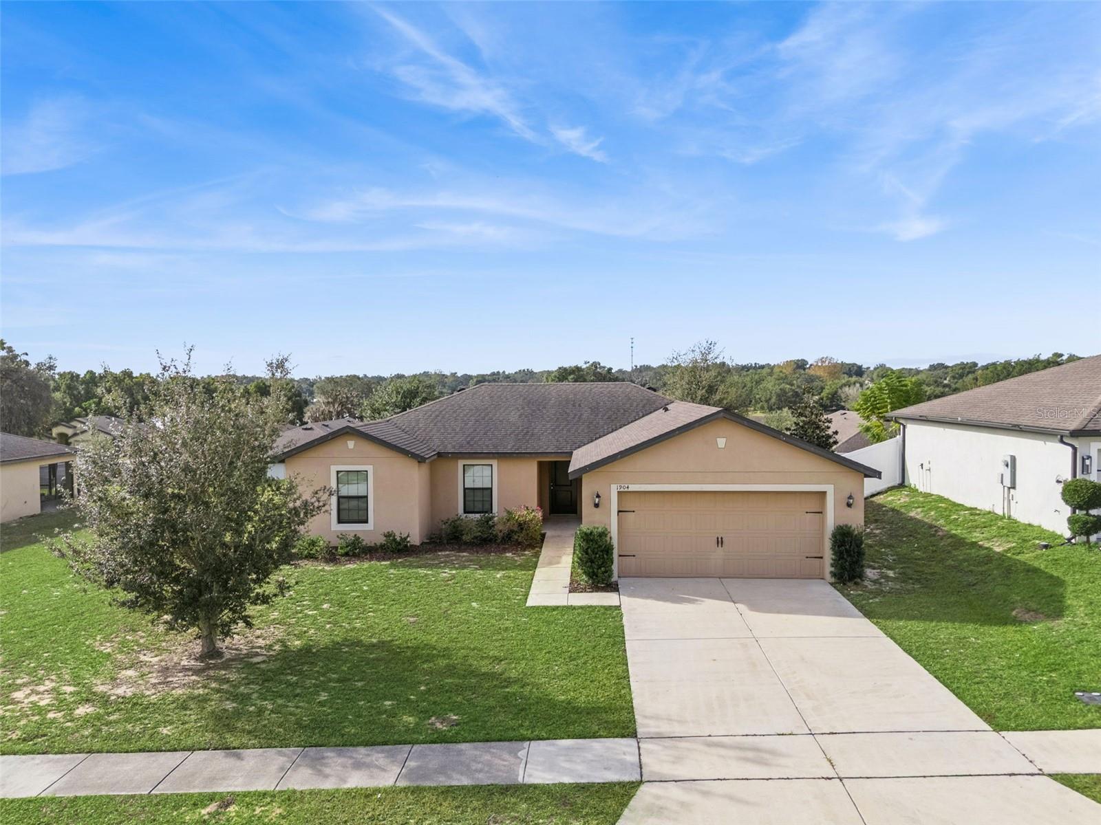 MASCOTTE LAKE JACKSON RIDGE PH 01 - Residential