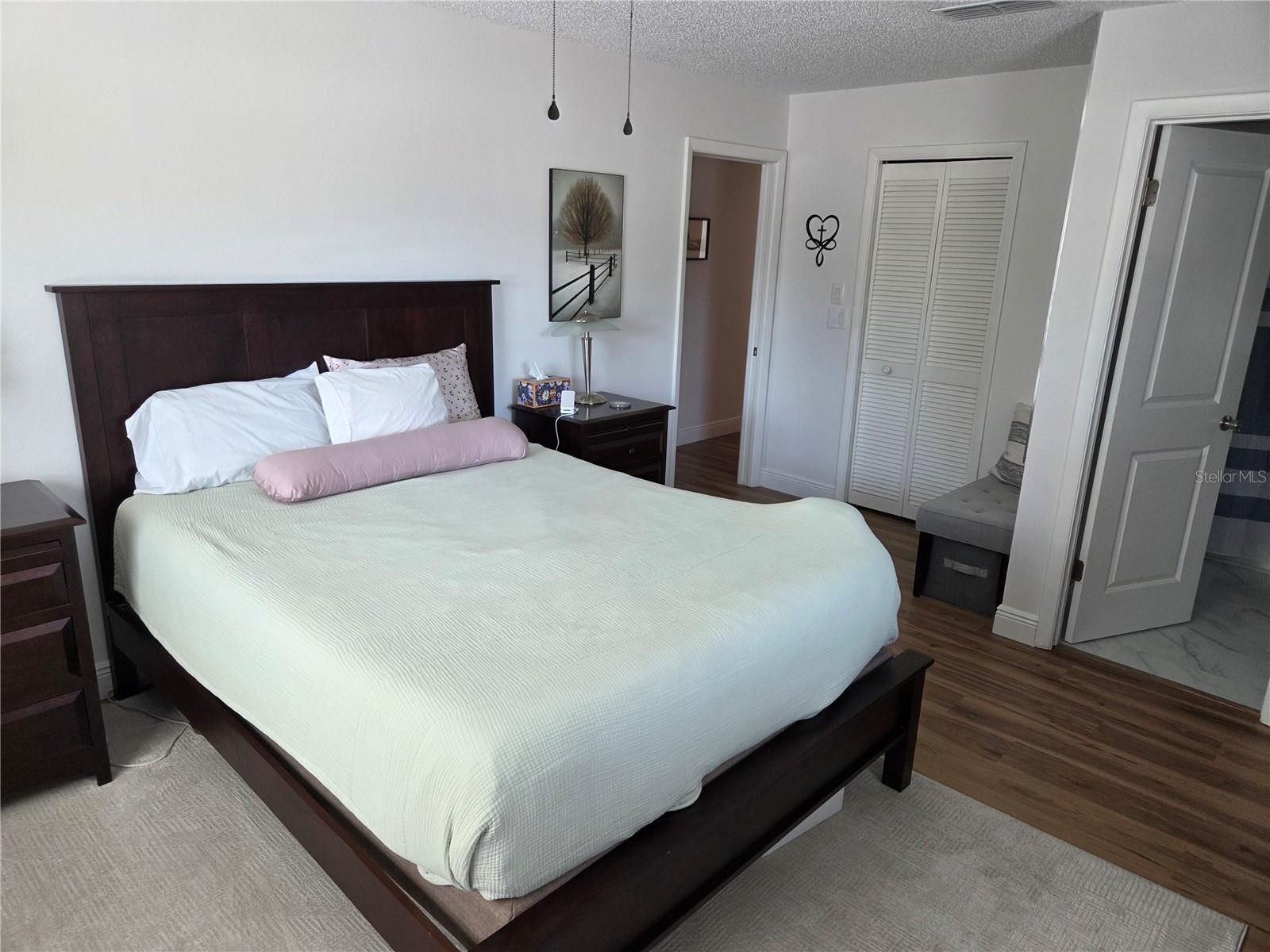 SCOTSDALE CLUSTER CONDO - Residential