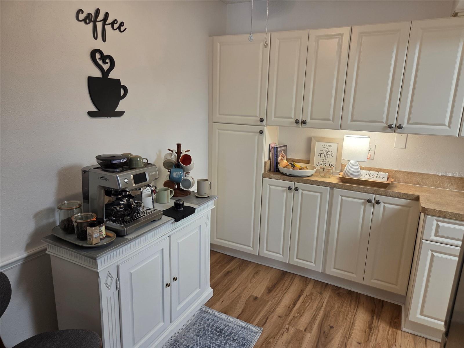 SCOTSDALE CLUSTER CONDO - Residential